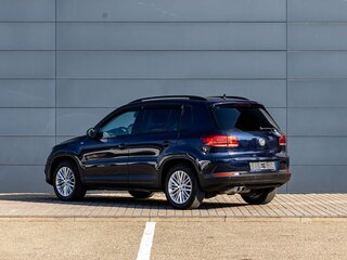 2014 Volkswagen Tiguan I Рестайлинг, синий, 1395000 рублей, вид 4