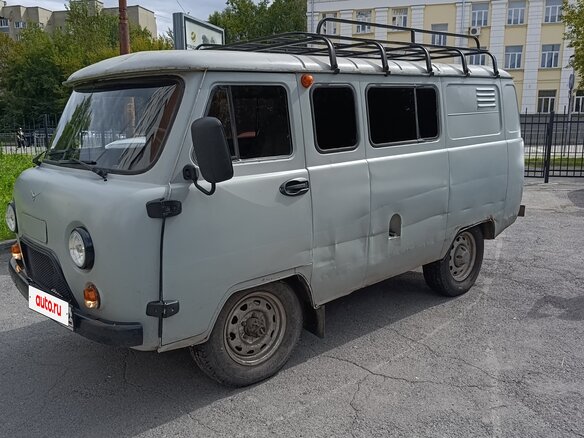 2013 УАЗ 3909, серый, 400000 рублей - вид 2