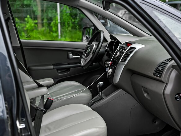 2012 Kia Venga I, чёрный - вид 11