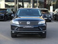 2016 Volkswagen Touareg II Рестайлинг, синий - вид 1