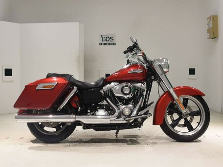 2012 Harley-Davidson Dyna Switchback, красный, 849000 рублей, вид 2