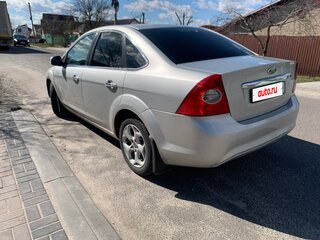 2009 Ford Focus II Рестайлинг, серебристый, 670000 рублей, вид 5
