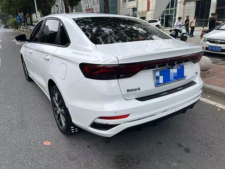2022 Geely Emgrand II, белый, 1270000 рублей, вид 4