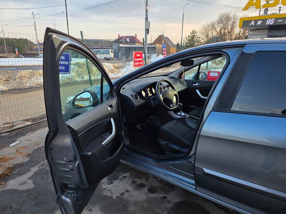 2008 Peugeot 308 I, серый, 490000 рублей - вид 10