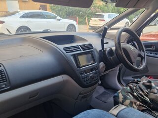 2001 Toyota Opa I, серый, 590000 рублей, вид 5