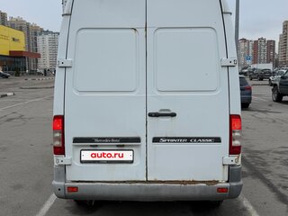 2013 Mercedes-Benz Sprinter Classic, белый, 2100000 рублей, вид 3