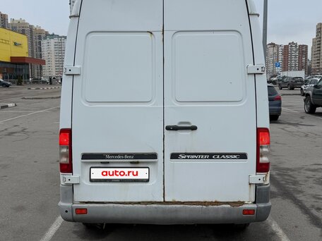 2013 Mercedes-Benz Sprinter Classic, белый, 2100000 рублей, вид 3