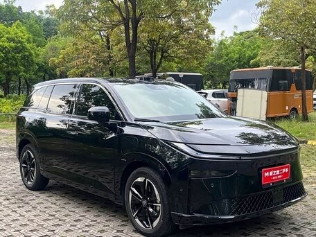 2026 Toyota bZ3X 50 kWh, белый, 2685000 рублей, вид 3
