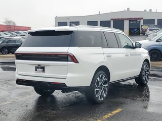 2026 Lincoln Navigator V, белый, 20113392 рублей, вид 3