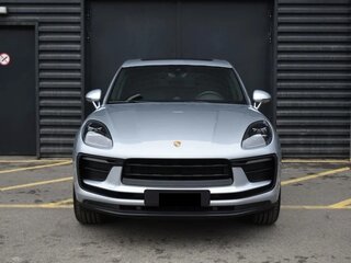 2023 Porsche Macan I Рестайлинг 2, серебристый, 8100000 рублей, вид 2