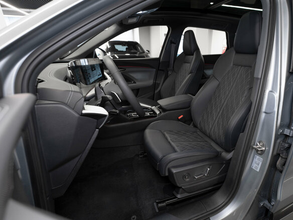 2025 Audi Q5 L III (GU), серый, 6200000 рублей - вид 8