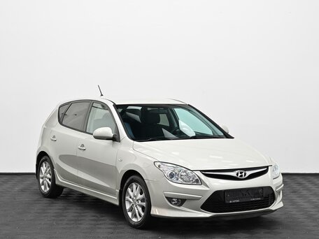 2010 Hyundai i30 I Рестайлинг, бежевый, 519000 рублей, вид 1