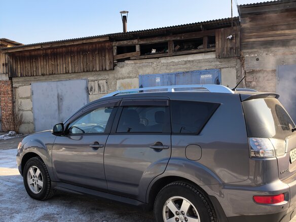 2010 Mitsubishi Outlander II Рестайлинг, серый, 1000000 рублей - вид 3