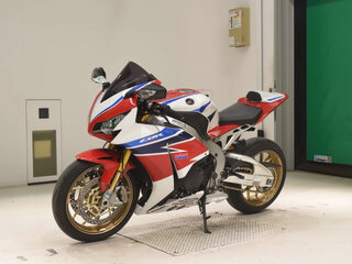 2016 Honda CBR 1000 RR/RA Fireblade, красный, 1200000 рублей, вид 4