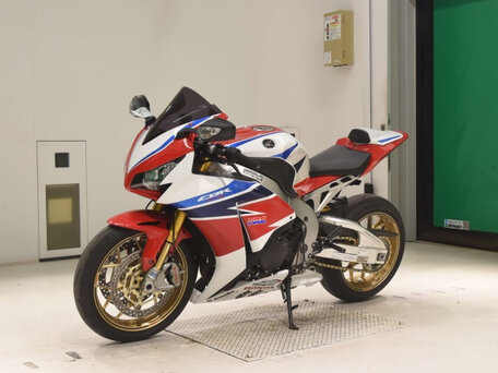 2016 Honda CBR 1000 RR/RA Fireblade, красный, 1200000 рублей, вид 4
