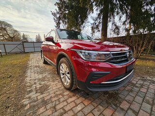 2020 Volkswagen Tiguan II Рестайлинг, пурпурный, 2250000 рублей, вид 5