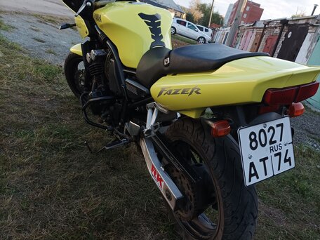 1998 Yamaha FZ400, жёлтый, 250000 рублей, вид 5