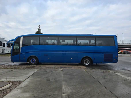 2000 Volvo B12 Series, синий, 3150000 рублей, вид 4