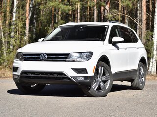 2020 Volkswagen Tiguan Allspace II, белый, 2170000 рублей, вид 2