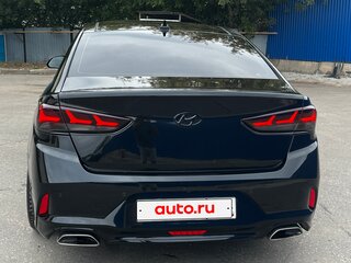 2019 Hyundai Sonata VII (LF) Рестайлинг, чёрный, 1900000 рублей, вид 3