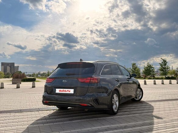 2019 Kia Ceed III, серый, 1799000 рублей - вид 5