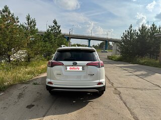 2016 Toyota RAV4 IV (XA40) Рестайлинг, белый, 2250000 рублей, вид 3