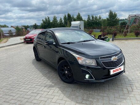 2014 Chevrolet Cruze I Рестайлинг, чёрный, 700000 рублей, вид 4