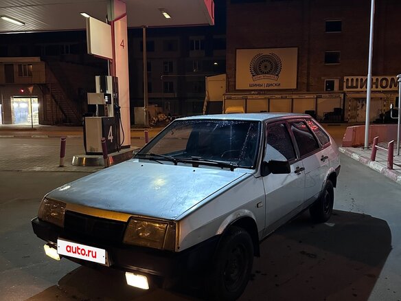 2001 Lada (ВАЗ) 2109, серебристый, 59000 рублей
