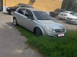 2004 Opel Astra H, серебристый, 260000 рублей, вид 4
