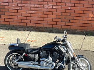 2010 Harley-Davidson V-Rod Muscle, чёрный, 960000 рублей, вид 1