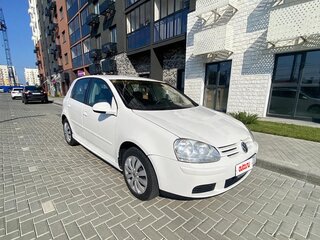 2006 Volkswagen Golf V, белый, 400000 рублей, вид 3