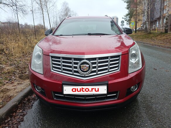 2015 Cadillac SRX II Рестайлинг, красный, 1600000 рублей - вид 3