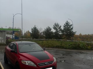 2011 Ford Mondeo IV Рестайлинг, красный, 1050000 рублей, вид 2