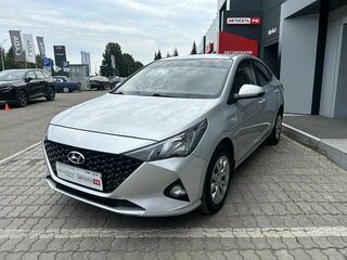 2020 Hyundai Solaris II Рестайлинг, серый, 1562750 рублей, вид 3