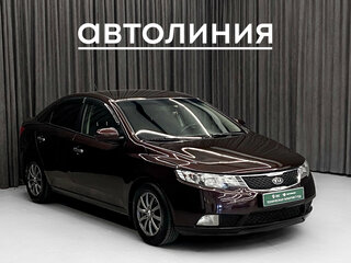 2011 Kia Cerato 6-speed II, красный, 799000 рублей, вид 2