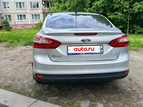 2011 Ford Focus III, серый, 600000 рублей - вид 1