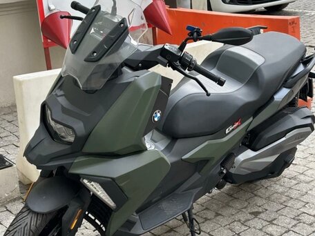 2019 BMW C 400 X, зелёный, 440000 рублей, вид 4