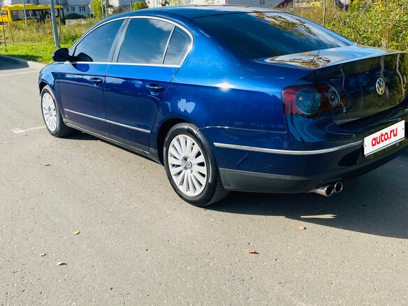 2008 Volkswagen Passat B6, синий, 520000 рублей - вид 10