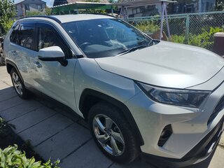 2019 Toyota RAV4 V (XA50), белый, 3110000 рублей, вид 4