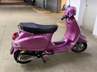 2010 Vespa LX 50, розовый, 550000 рублей, вид 2