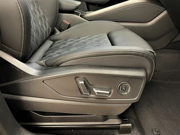 2026 Audi Q5 L III (GU), чёрный, 6550000 рублей - вид 12