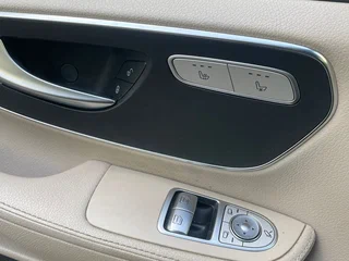2021 Mercedes-Benz EQV Long 300 длинный I, чёрный, 9000000 рублей, вид 4