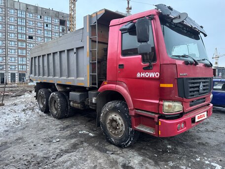 2008 Sinotruk Howo A5, красный, 1100000 рублей, вид 2
