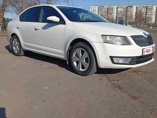 2013 Skoda Octavia III (A7), белый, 1000000 рублей, вид 3
