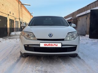 2009 Renault Laguna III, белый, 499000 рублей, вид 2