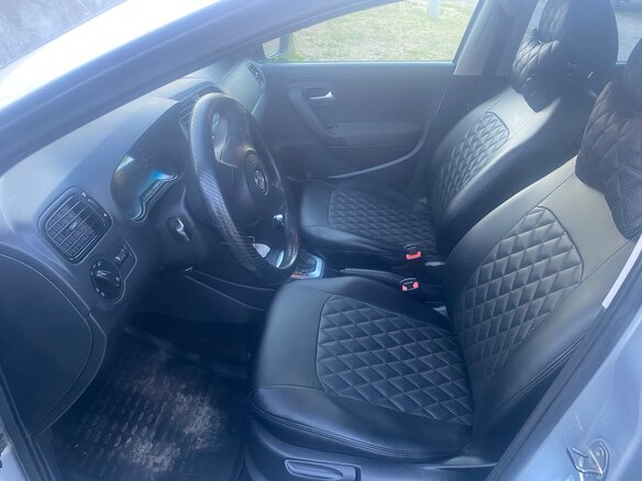 2010 Volkswagen Polo V, серебристый, 675000 рублей - вид 8