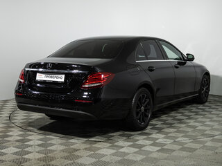 2020 Mercedes-Benz E-Класс 200 d V (W213, S213, C238), чёрный, 2200000 рублей, вид 5