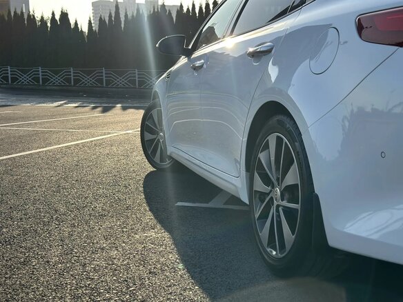 2017 Kia Optima IV, белый - вид 8
