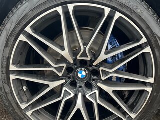 2021 BMW X6 40i III (G06), серый, 7850000 рублей, вид 5