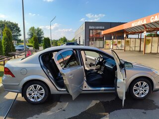 2010 Opel Astra H Рестайлинг, бежевый, 1125000 рублей, вид 3
